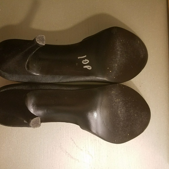 Gorgeous Black Peep-Toe D-Orsay Jeweled Heel - Picture 4 of 5